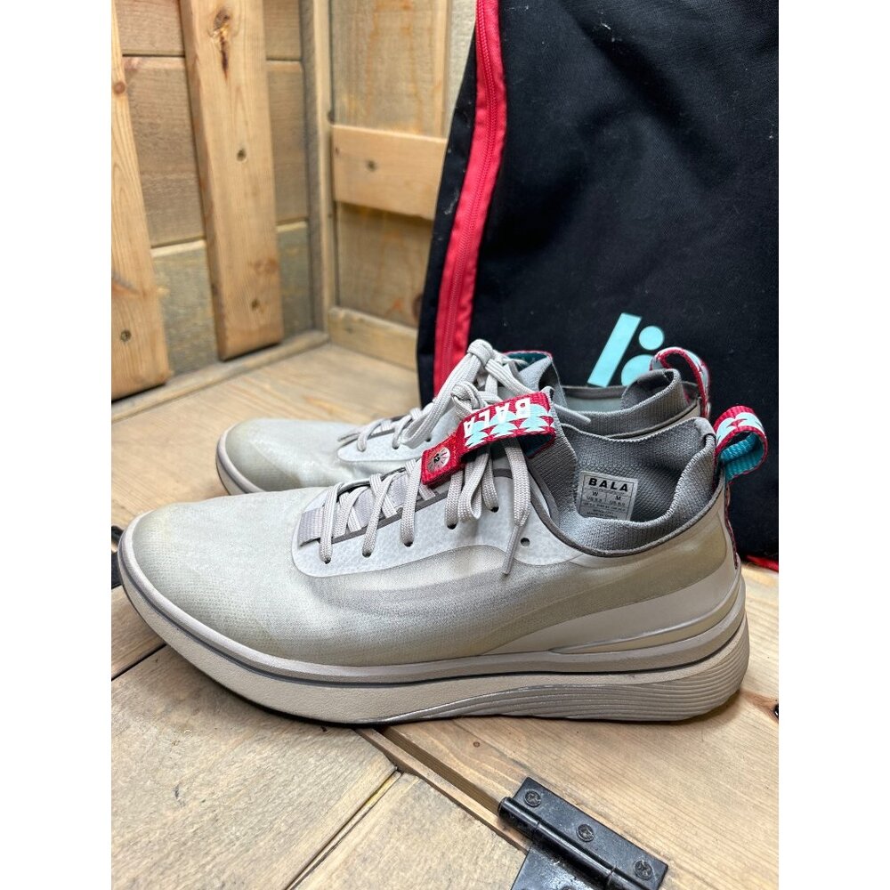 BALA Twelves Shoes for Nurses US9.5 Womens US8 Mens Gray Red Walking
